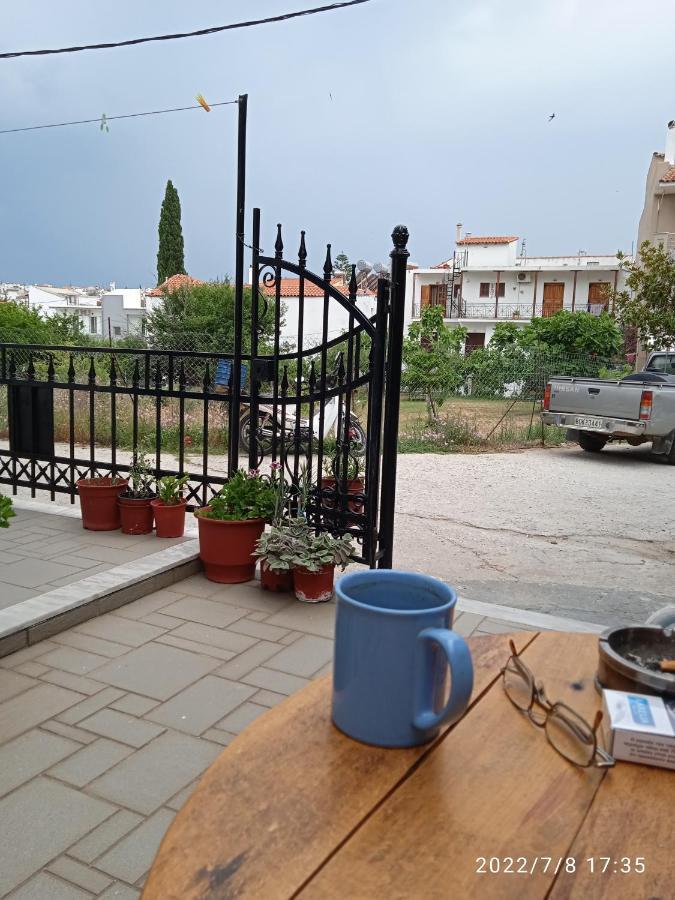 Syraina Apartments Skiathos-Stadt Exterior foto