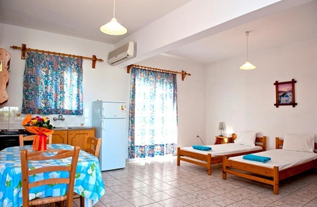 Syraina Apartments Skiathos-Stadt Zimmer foto