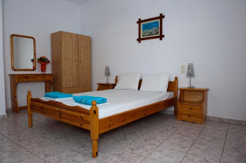 Syraina Apartments Skiathos-Stadt Exterior foto