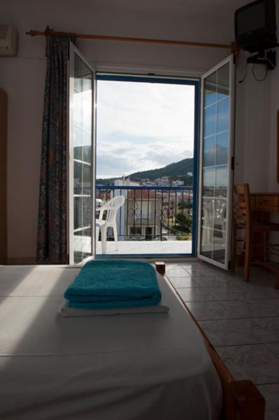 Syraina Apartments Skiathos-Stadt Exterior foto