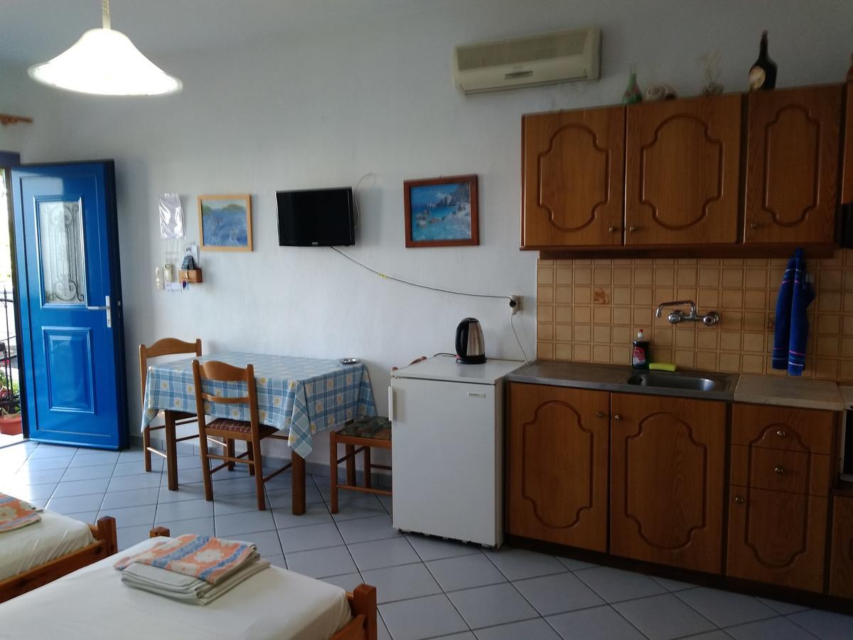 Syraina Apartments Skiathos-Stadt Exterior foto